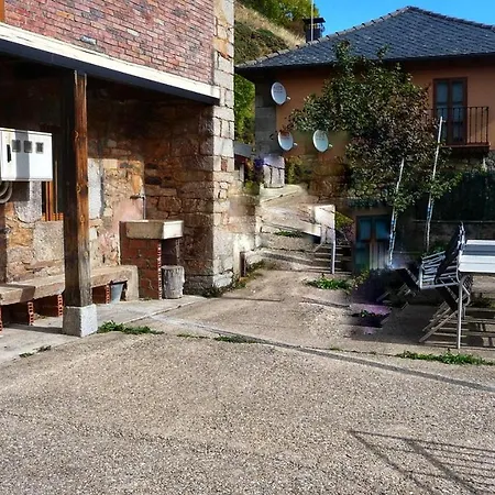 Casa La Farrapona De Babia בית נופש *