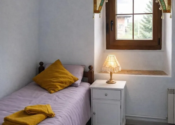 Casa La Farrapona De Babia